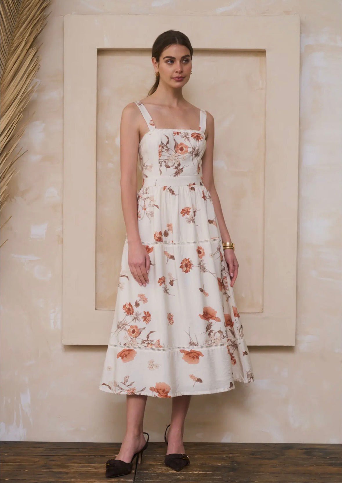 Sleelevess Square Neck Midi - Flea Boutiques
