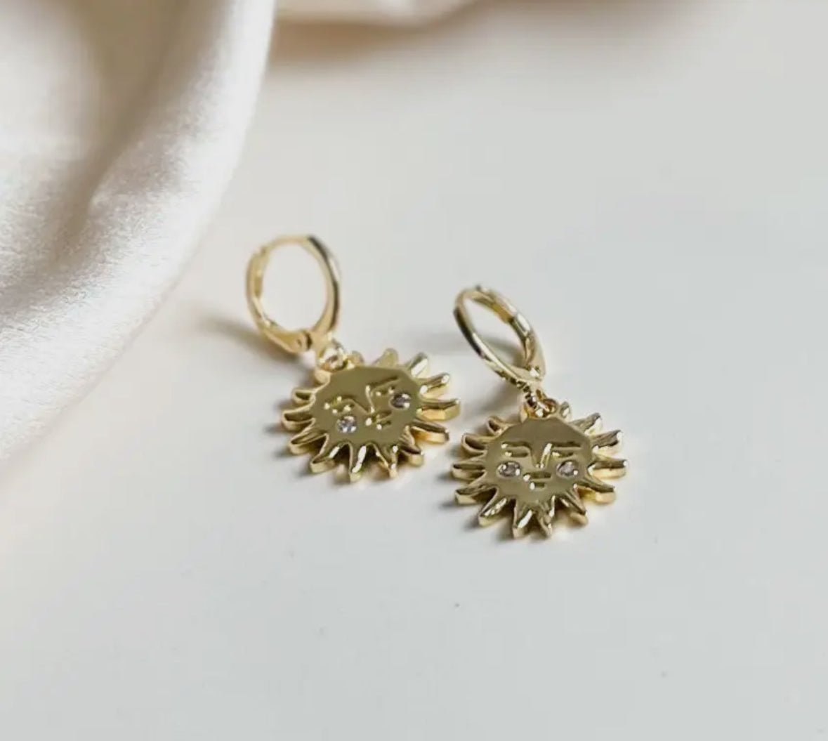 Sleeping Sun Hoop - Flea Boutiques