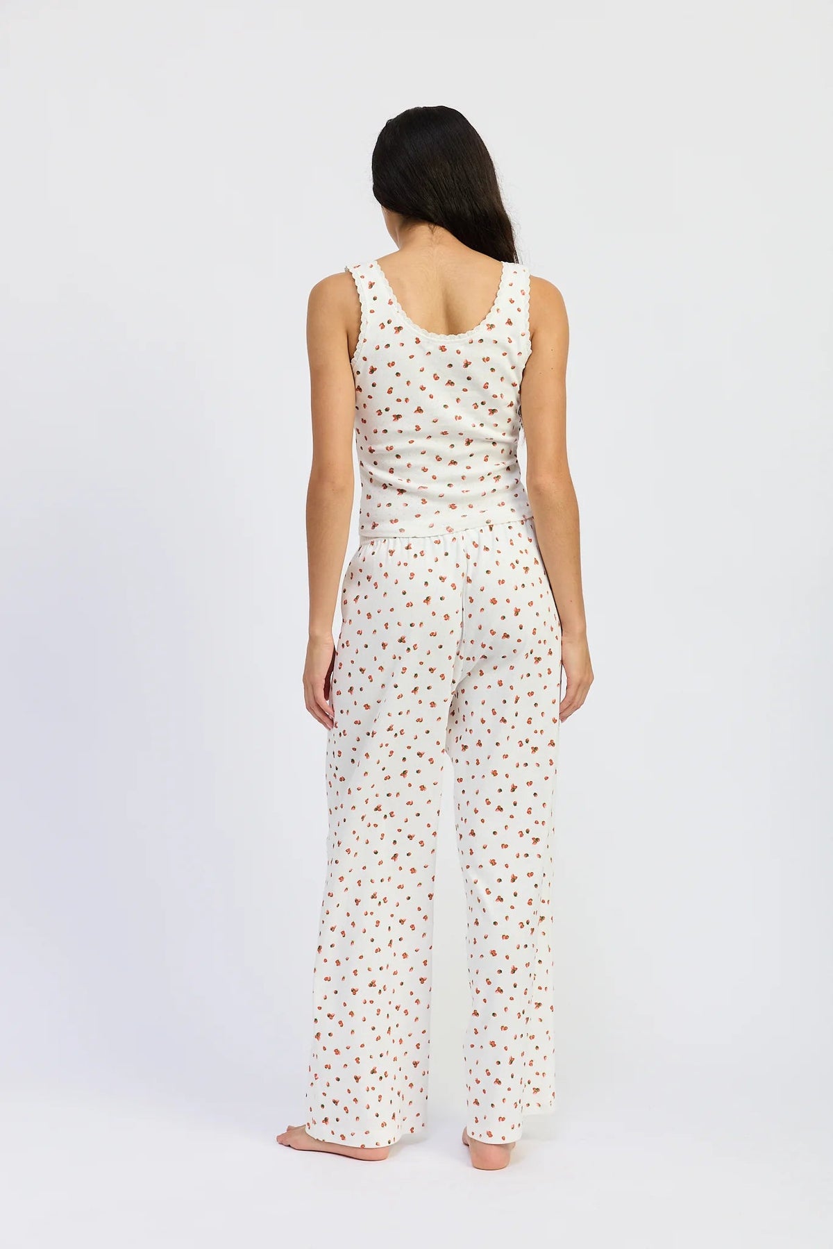 Sleeveless Strawberry Print Tank Top - Flea Boutiques