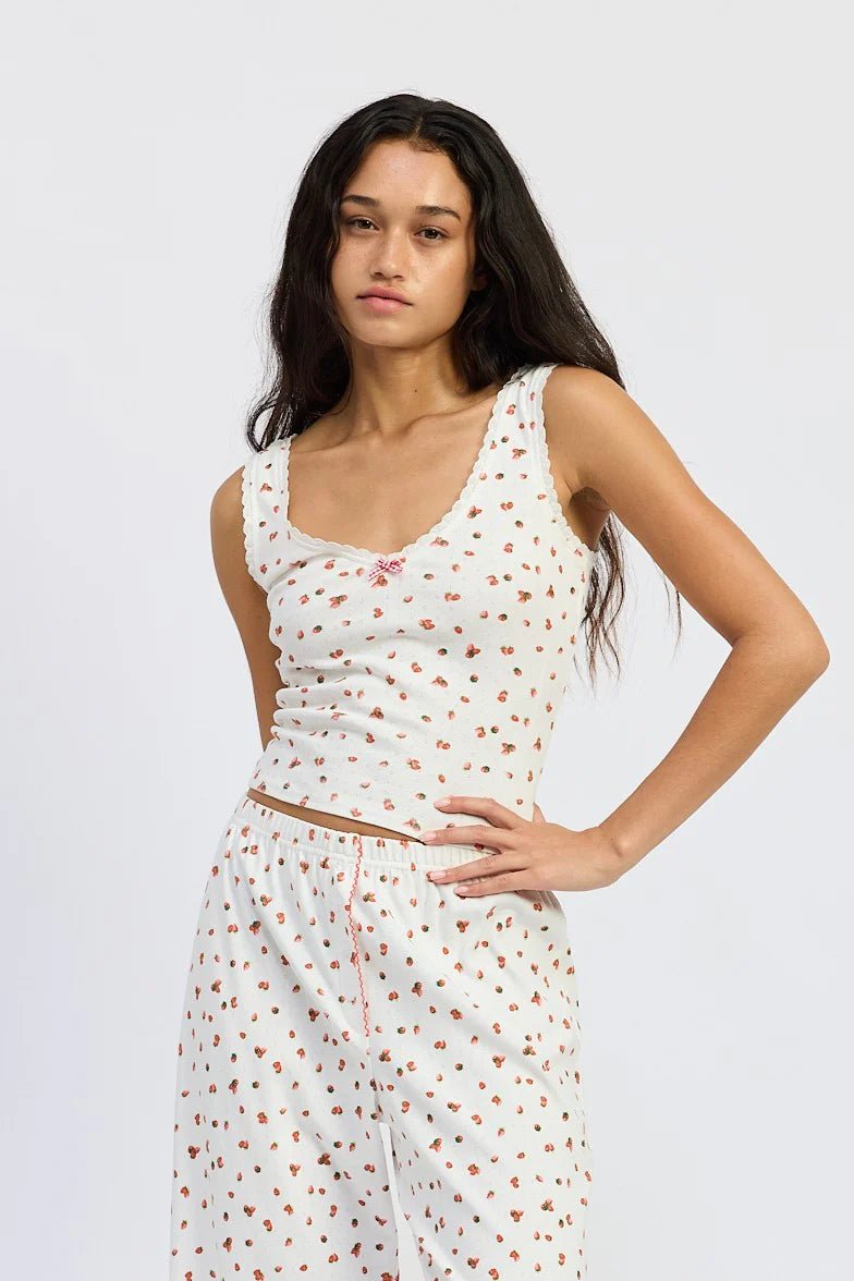 Sleeveless Strawberry Print Tank Top - Flea Boutiques