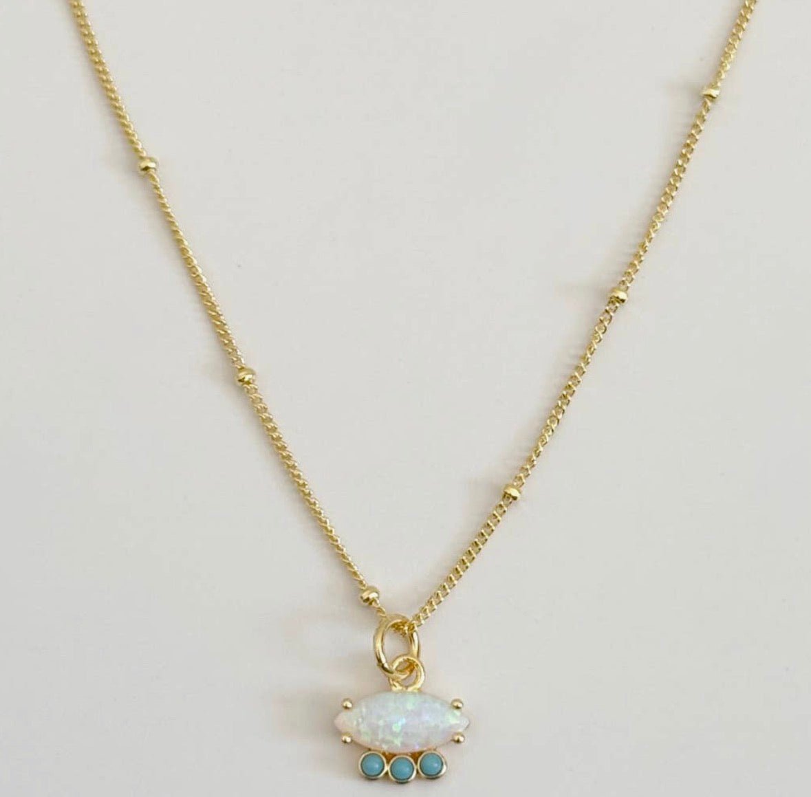Stone Shield Necklace - Flea Boutiques