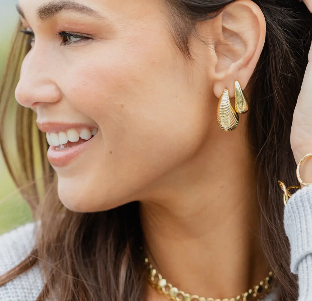 Teardrop Studs - Flea Boutiques
