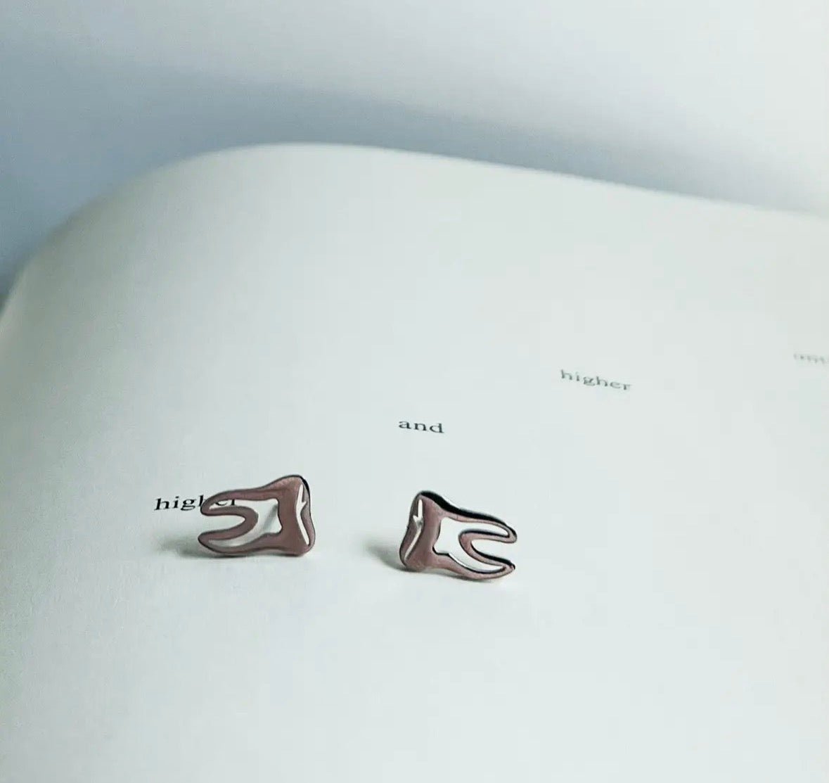 Teeth Stud Earrings - Flea Boutiques