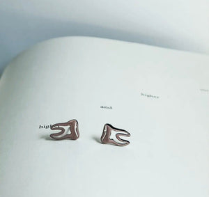 Teeth Stud Earrings - Flea Boutiques