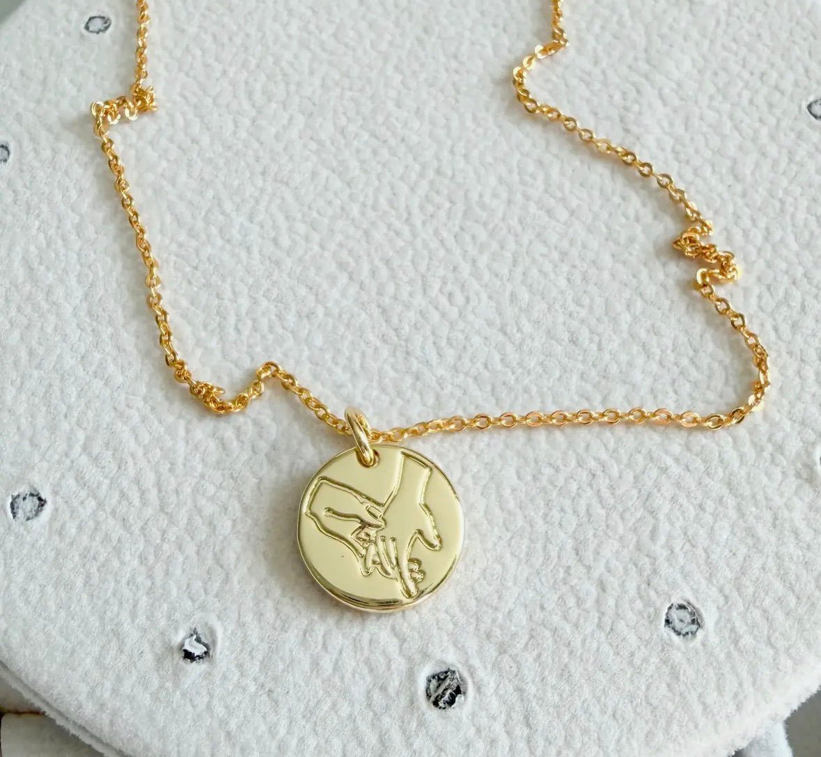 The Darcy Necklace - Flea Boutiques