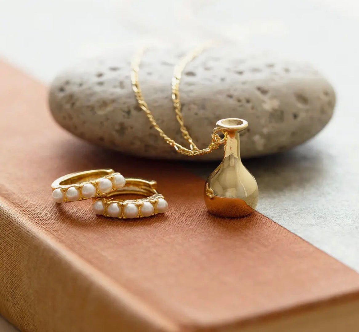 Tiny Vessel Necklace - Flea Boutiques