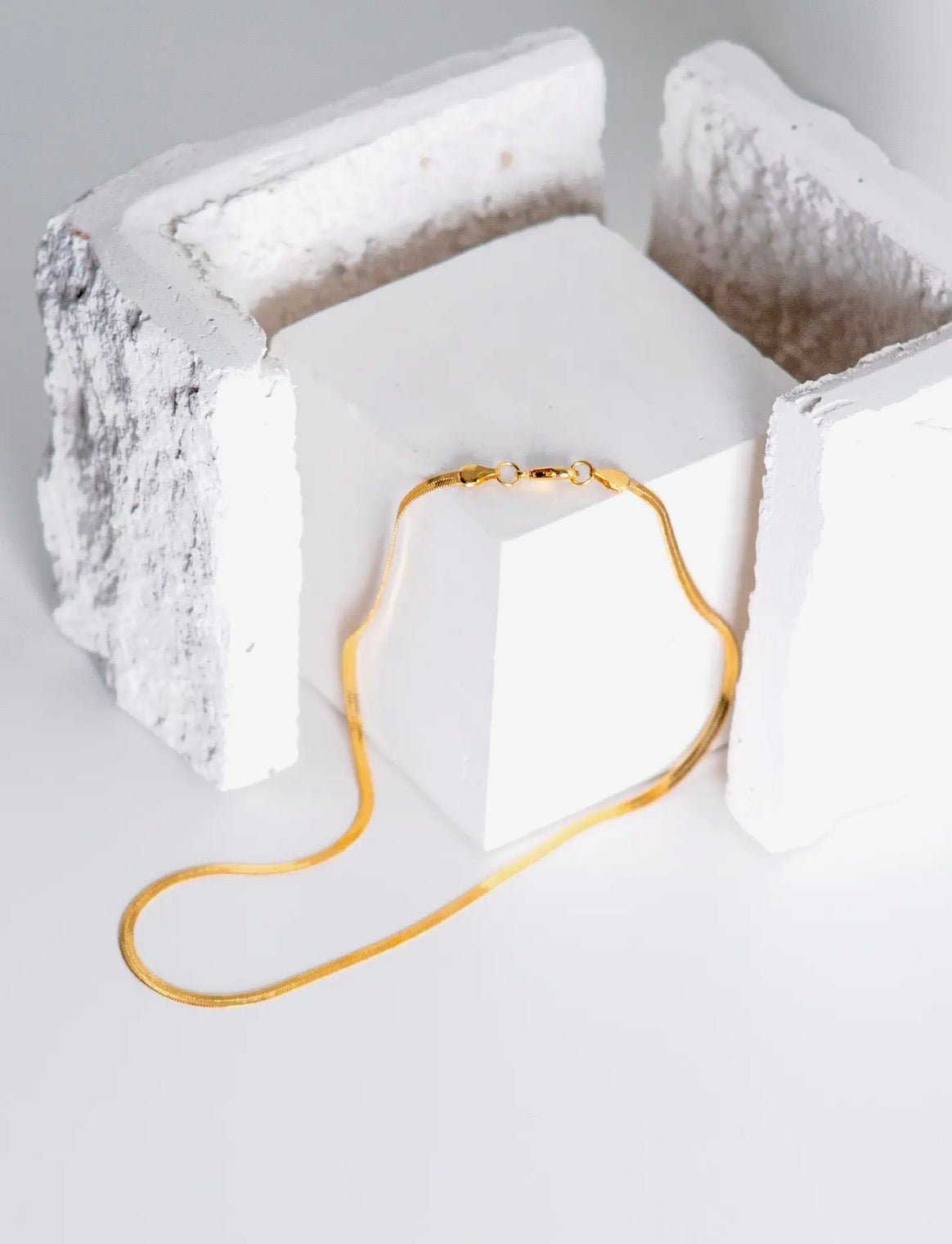 Zoe Snake Chain - Flea Boutiques